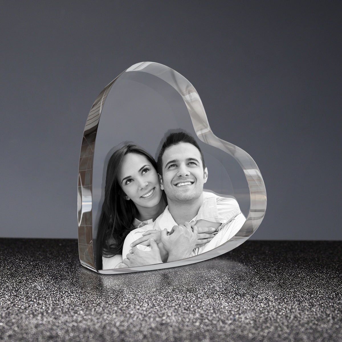 3D Crystal Engraving - Curved Heart Doel Crystals