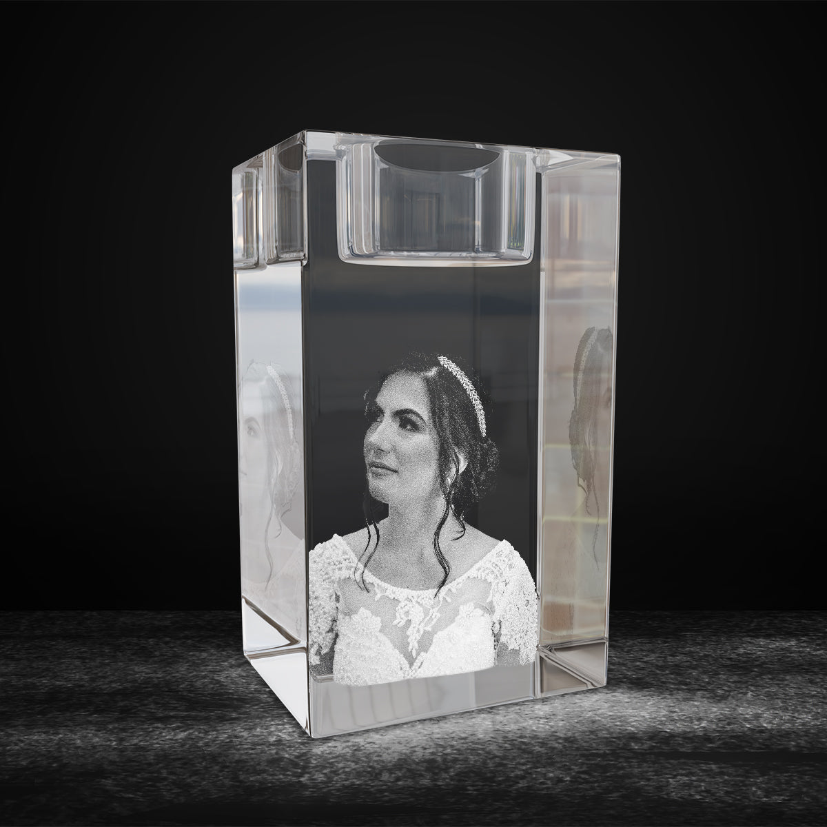 3D Crystal Tribute Engraving - Candle Holder doelcrystals